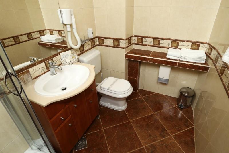 스위트 킹사이즈 침대, Lorenzo Hotel Dallas, Tapestry Collection By Hilton