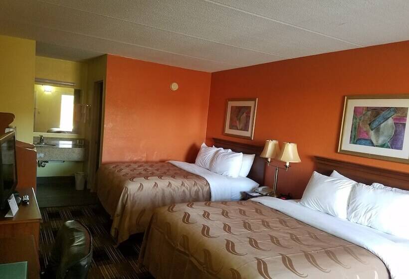 带2个双人床的标准工作室, Quality Inn Duncan Spartanburg West