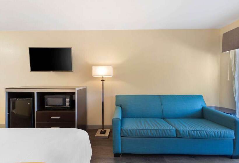 套房, Quality Inn & Suites Camarillooxnard