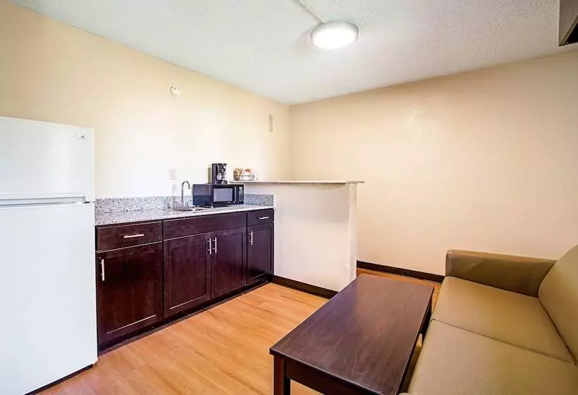 スイート, Red Roof Inn & Suites Greenwood, Sc