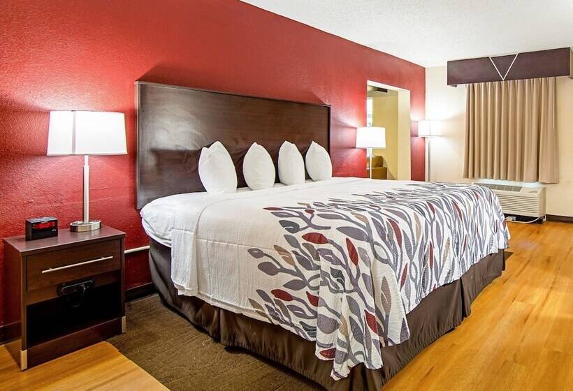 Люкс, Red Roof Inn & Suites Greenwood, Sc