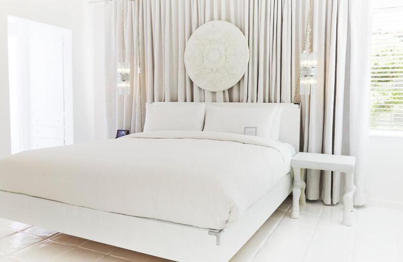 بانگلوی استاندارد, Avalon Hotel & Bungalows Palm Springs, A Member Of Design Hotels