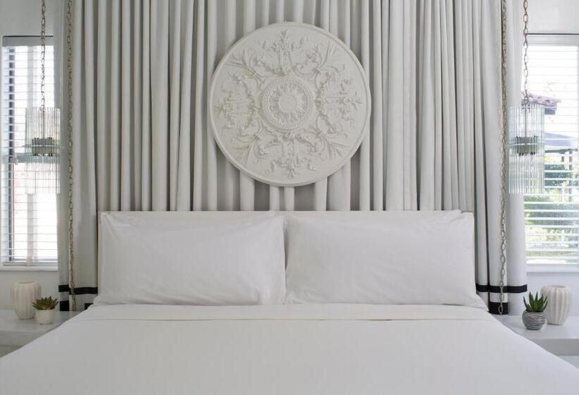 Standard-bungalow, Avalon Hotel & Bungalows Palm Springs, A Member Of Design Hotels