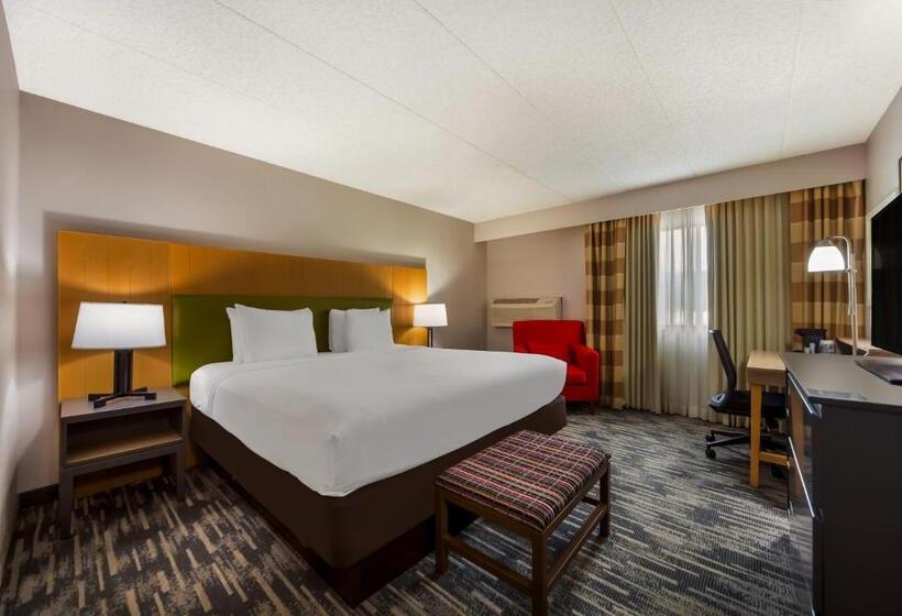 带大床的标准间, Country Inn & Suites By Radisson, Lincoln Airport, Ne