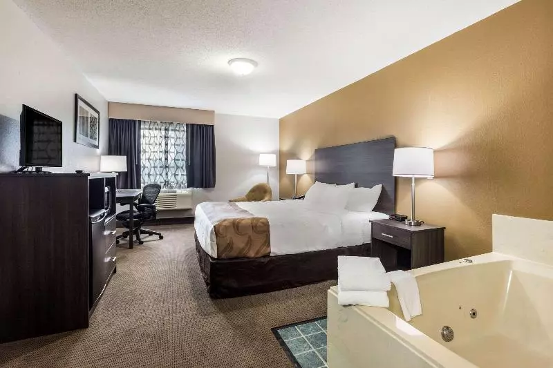 سوئیت با تخت بزرگ, Country Inn & Suites By Radisson, Lincoln Airport, Ne