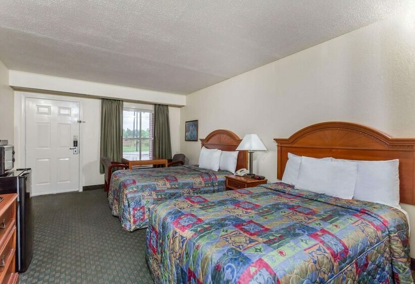 Номер Стандарт, Days Inn By Wyndham Petersburg/south Fort Lee