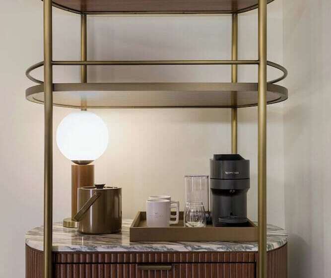 스탠다드 룸 더블 침대 2개, Dearborn Inn, Autograph Collection