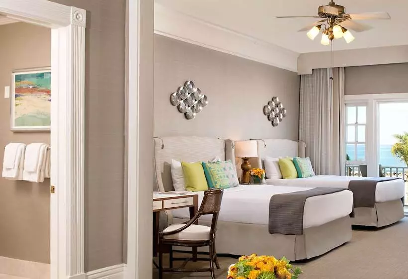اتاق استاندارد با 2 تخت دوبل, Del Coronado, Curio Collection By Hilton