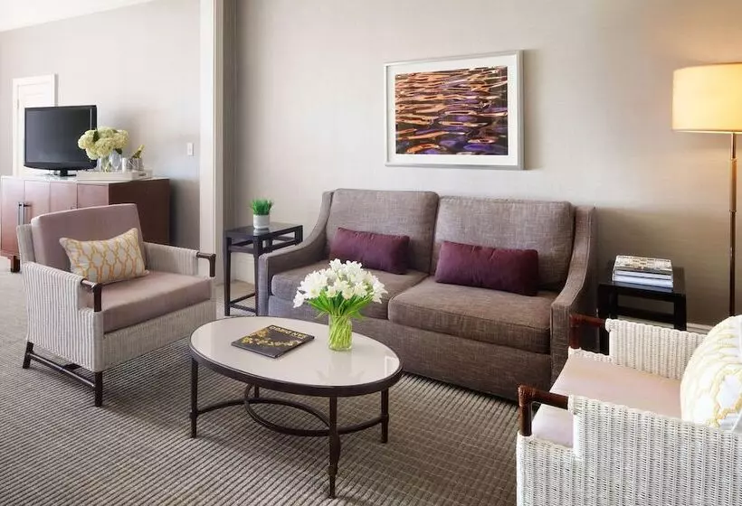 استودیوی استاندارد با تخت دوبل, Del Coronado, Curio Collection By Hilton