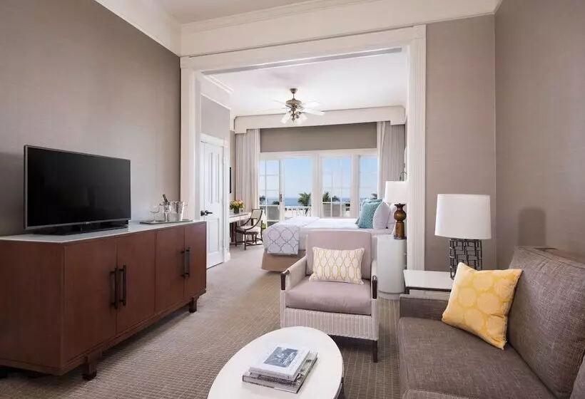 استودیوی استاندارد با تخت دوبل, Del Coronado, Curio Collection By Hilton