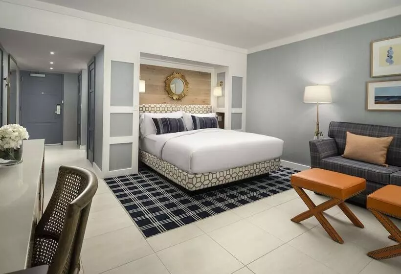 اتاق استاندارد با تخت دوبل برای معلولان, Del Coronado, Curio Collection By Hilton