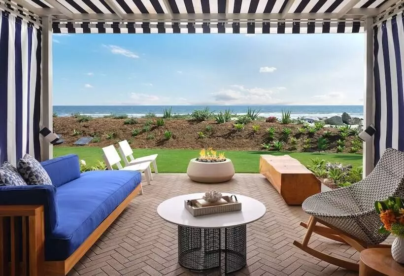 اتاق استاندارد با تخت دوبل و چشمانداز, Del Coronado, Curio Collection By Hilton