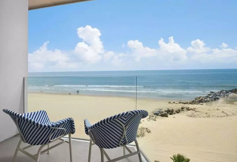 سوئیت برای معلولان, Del Coronado, Curio Collection By Hilton