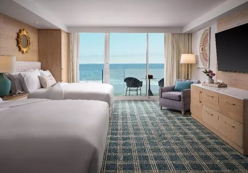 اتاق استاندارد با چشمانداز دریا, Del Coronado, Curio Collection By Hilton
