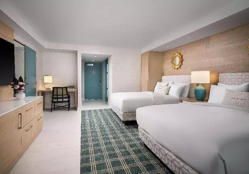 اتاق استاندارد با چشمانداز دریا, Del Coronado, Curio Collection By Hilton