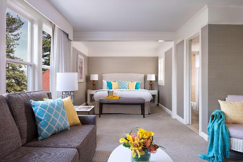 스탠다드 스튜디오 킹침대, Del Coronado, Curio Collection By Hilton