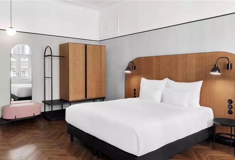 اتاق استاندارد با تخت بزرگ, Del Coronado, Curio Collection By Hilton