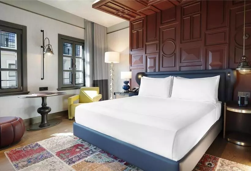 اتاق استاندارد با تخت بزرگ, Del Coronado, Curio Collection By Hilton