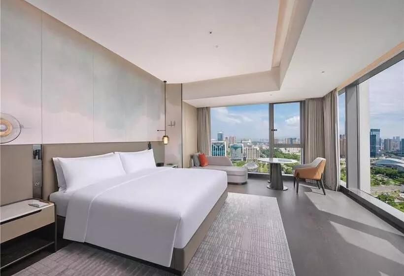 اتاق استاندارد با تخت بزرگ, Del Coronado, Curio Collection By Hilton