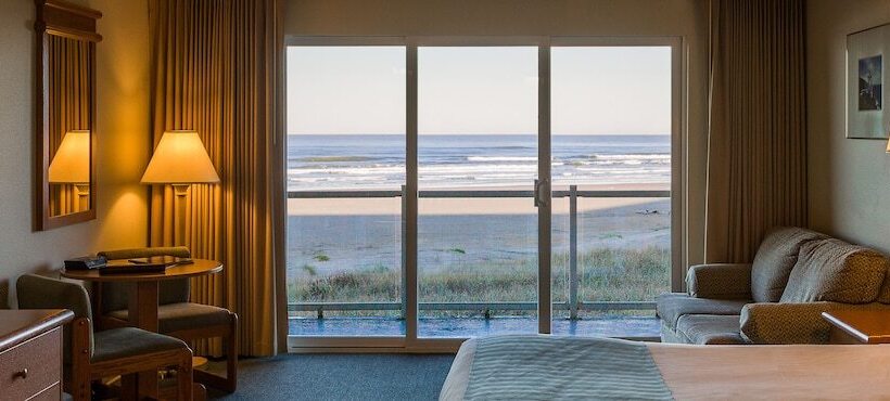 חדר דחוקס עם מיטת קינג, Driftwood Shores Resort