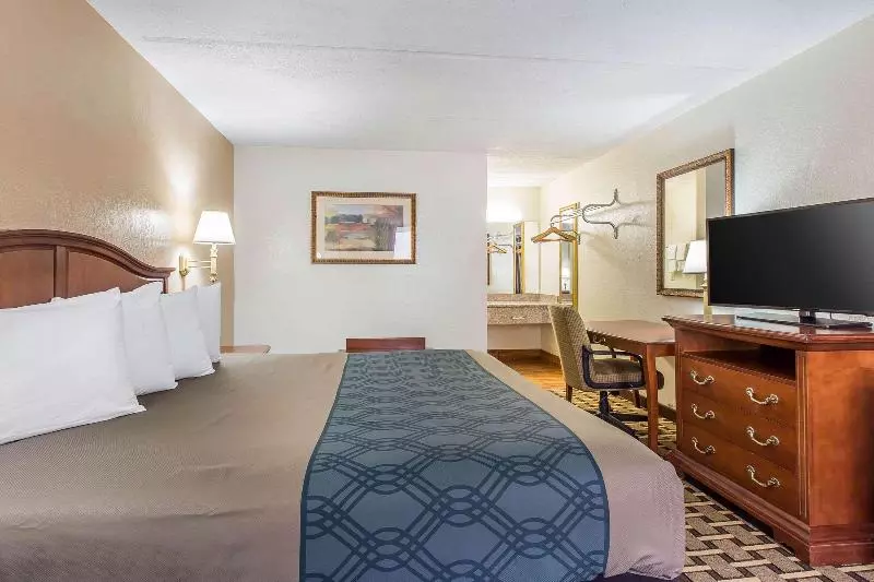 Standard-huone King-vuode, Econo Lodge Midtown