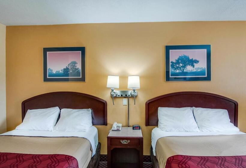 חדר סטנדרט שתי מיטות זוגיות, Econo Lodge Near Bluefield College