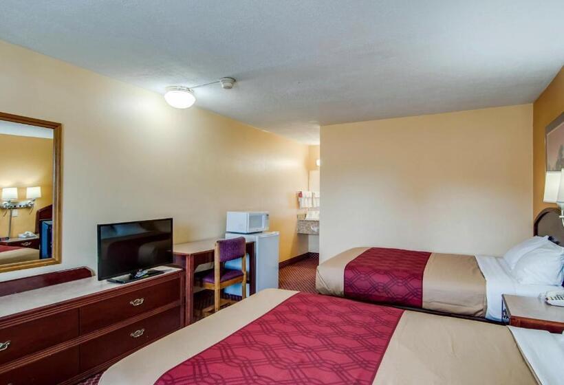 스탠다드 룸 더블 침대 2개, Econo Lodge Near Bluefield College