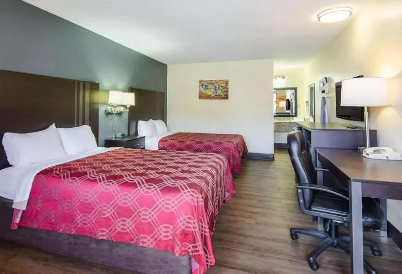 ２ダブルベッドのスタンダードルーム, Econo Lodge Near Motor Speedway