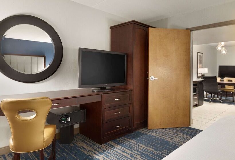 Люкс Адаптированный для Инвалидов, Embassy Suites By Hilton Columbus