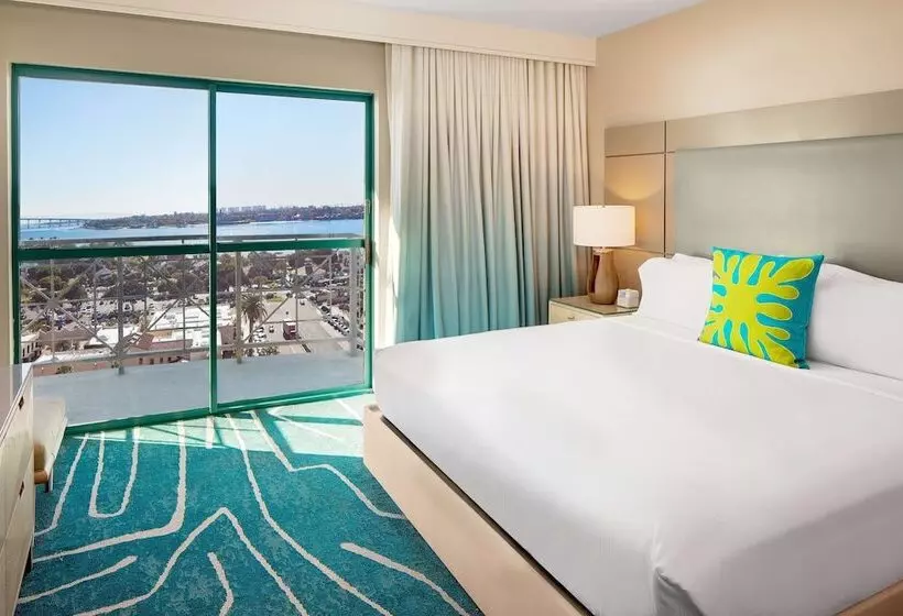 سوئیت با چشم‌انداز, Embassy Suites By Hilton San Diego Bay Downtown