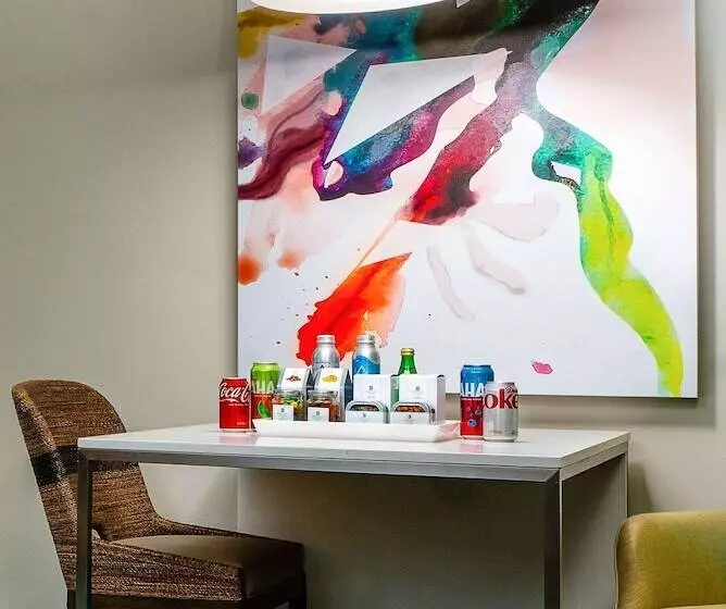 سوئیت پریمیوم, Embassy Suites By Hilton San Diego Bay Downtown