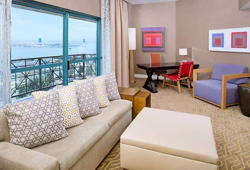 سوییت لوکس, Embassy Suites By Hilton San Diego Bay Downtown