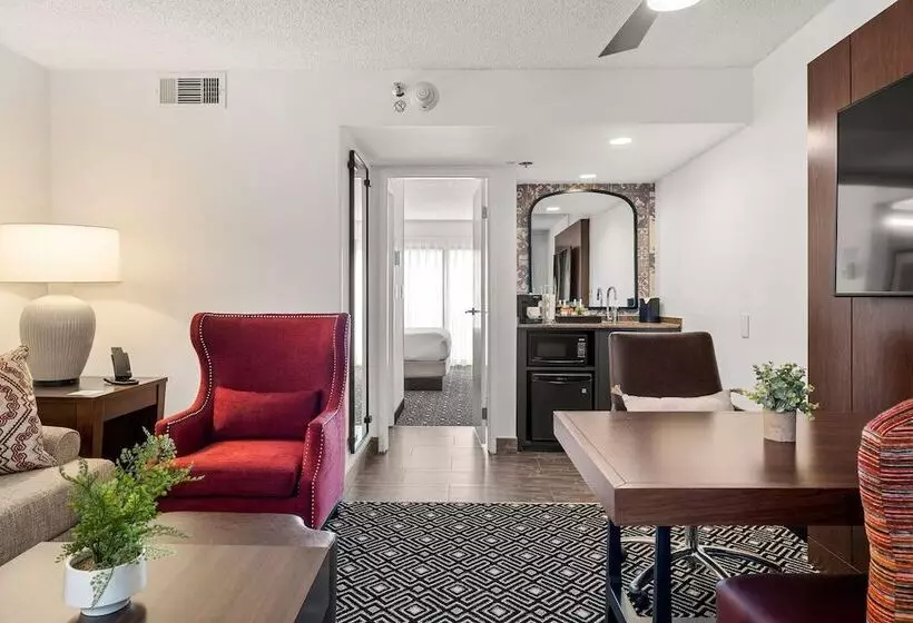 سوئیت با بالکن, Embassy Suites By Hilton Los Angeles Lax South/el Segundo