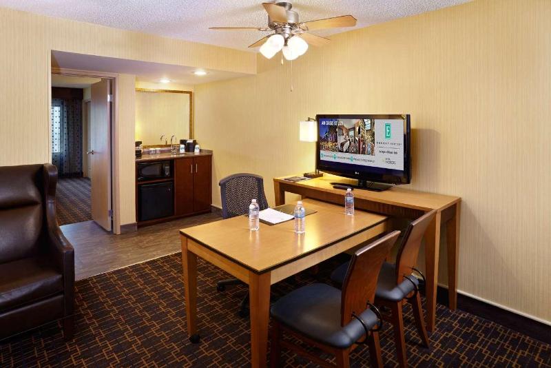 スイート, Embassy Suites By Hilton Los Angeles Lax South/el Segundo