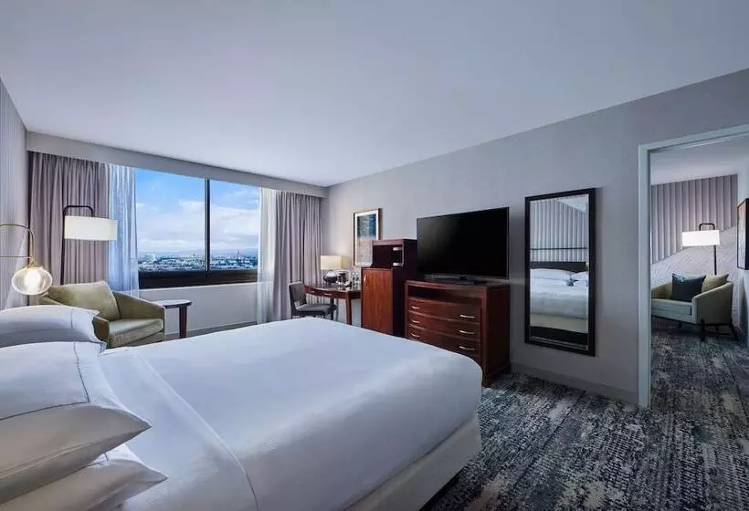 اتاق استاندارد, Fera Anaheim, A Doubletree By Hilton