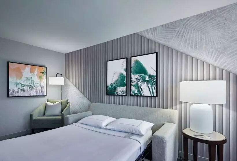 اتاق استاندارد, Fera Anaheim, A Doubletree By Hilton
