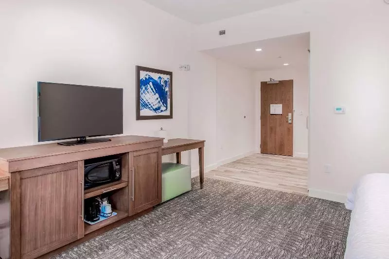 اتاق استاندارد, Fera Anaheim, A Doubletree By Hilton