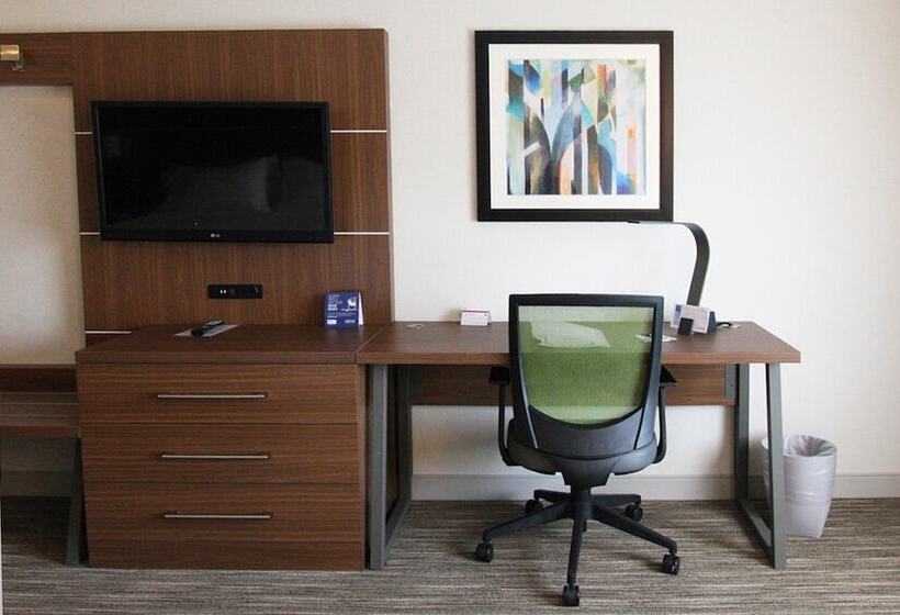 اتاق استاندارد, Holiday Inn Express Branford New Haven, An Ihg