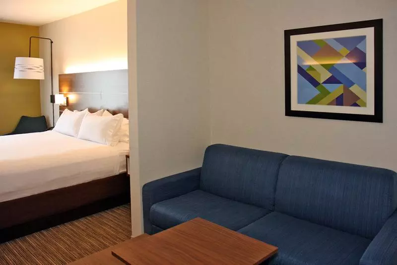 キングサイズベッドのエクゼクティブルーム, Holiday Inn Express Branford New Haven, An Ihg