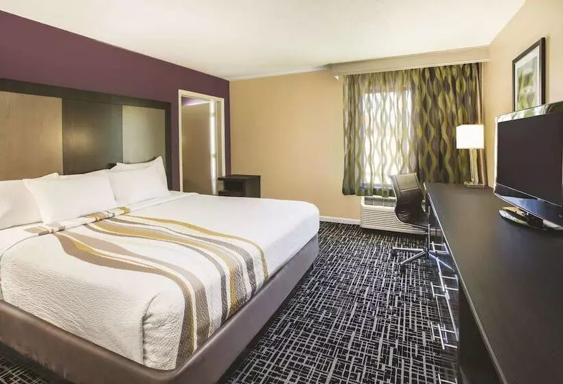 デラックスルーム, La Quinta Inn By Wyndham Waldorf