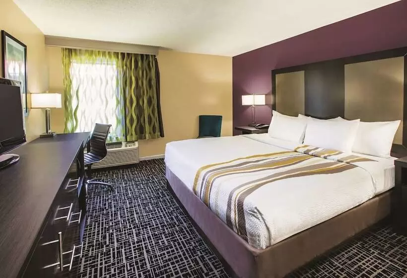 デラックスルーム, La Quinta Inn By Wyndham Waldorf