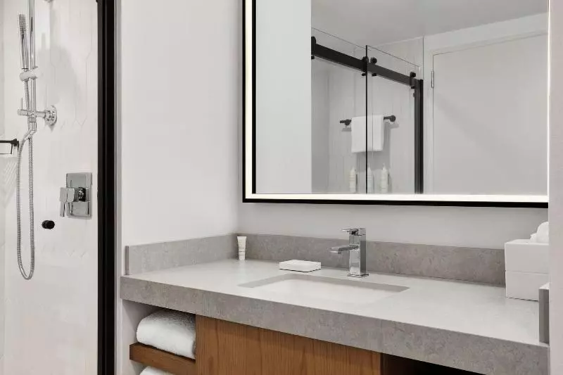 اتاق استاندارد با چشم‌انداز, Marina Del Rey Marriott