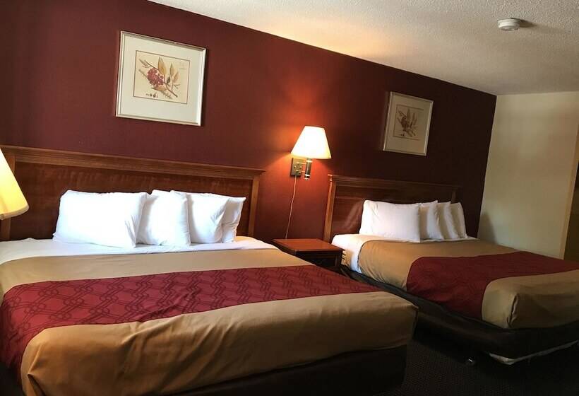 Номер Стандарт 2 Двуспальные Кровати, Red Carpet Innnorwalk