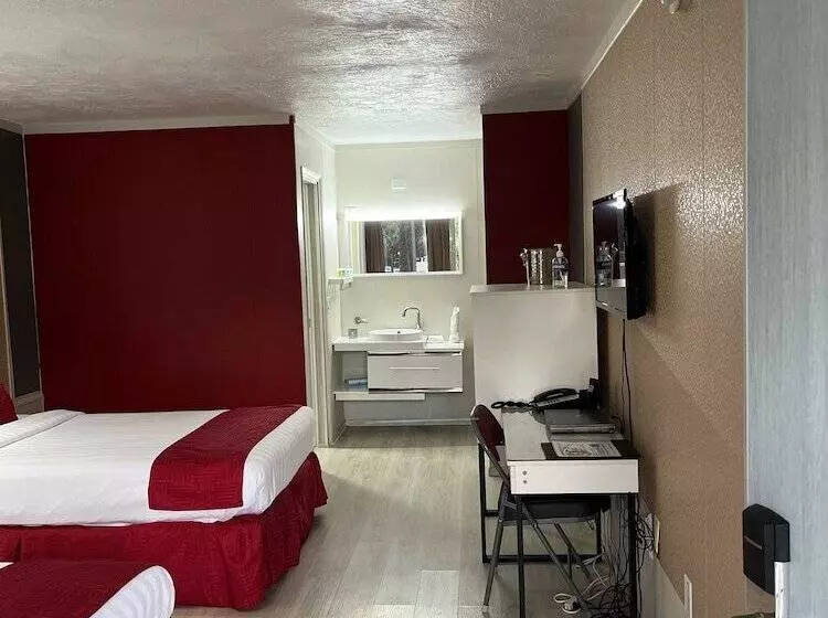 Standard-huone 2 Parivuodetta, Travelodge By Wyndham Orlando At Heart Of International Drive