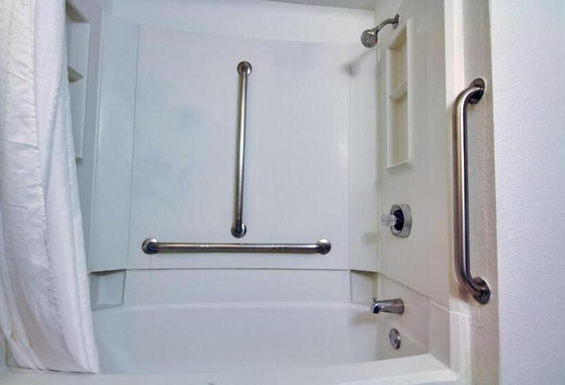 اتاق لوکس چهار تخته, Motel 6 Dallas Fair Park