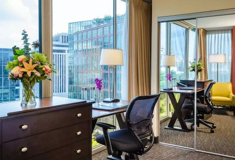 デラックスルーム, Beacon Hotel & Corporate Quarters