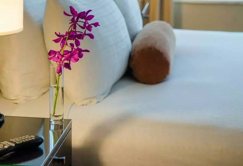 デラックスルーム, Beacon Hotel & Corporate Quarters