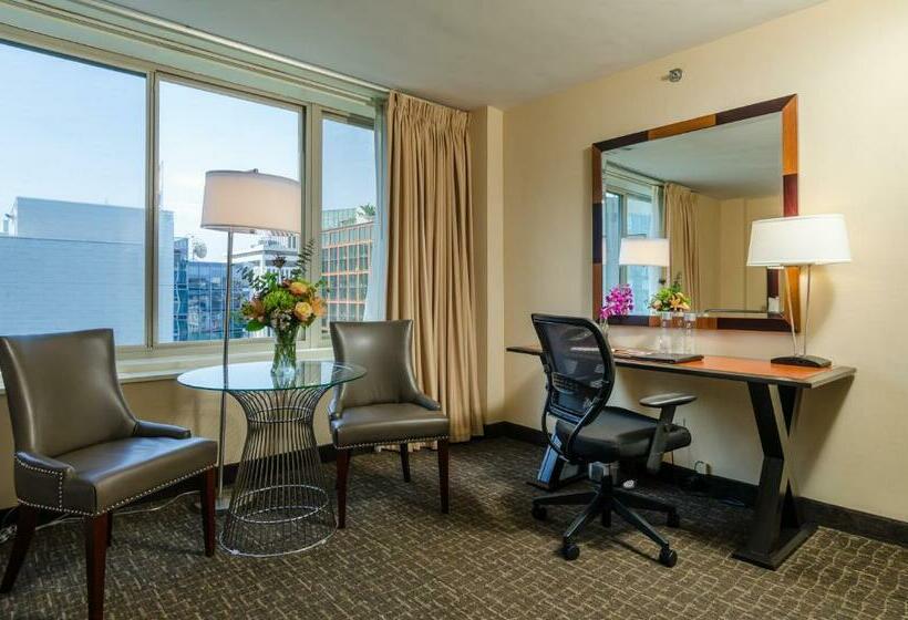 장애인용 디럭스룸, Beacon Hotel & Corporate Quarters