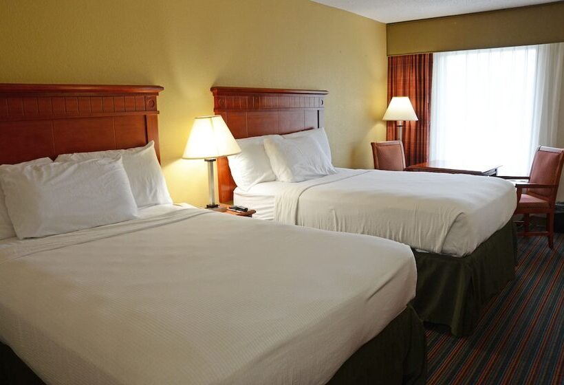 اتاق استاندارد با 2 تخت دوبل, Baymont By Wyndham Nashville Airport