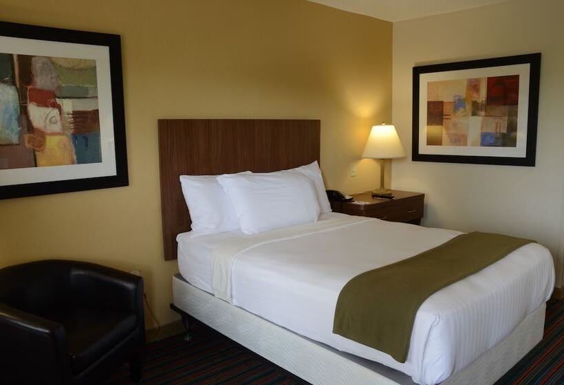 Номер Стандарт Адаптированный для Инвалидов, Baymont By Wyndham Nashville Airport